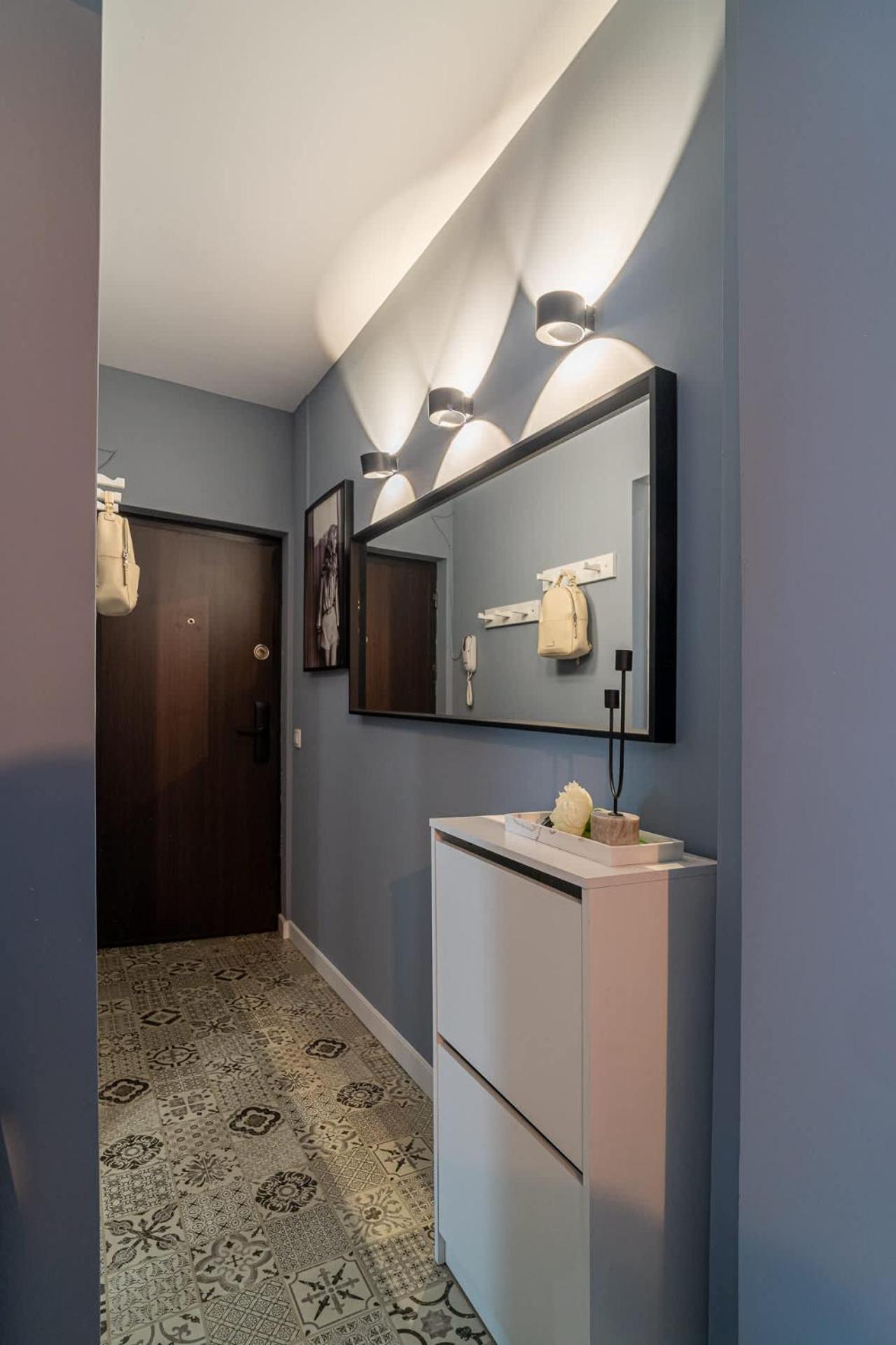 Chic Black & White 2Br Retreat On Dambovitei بوخارست المظهر الخارجي الصورة