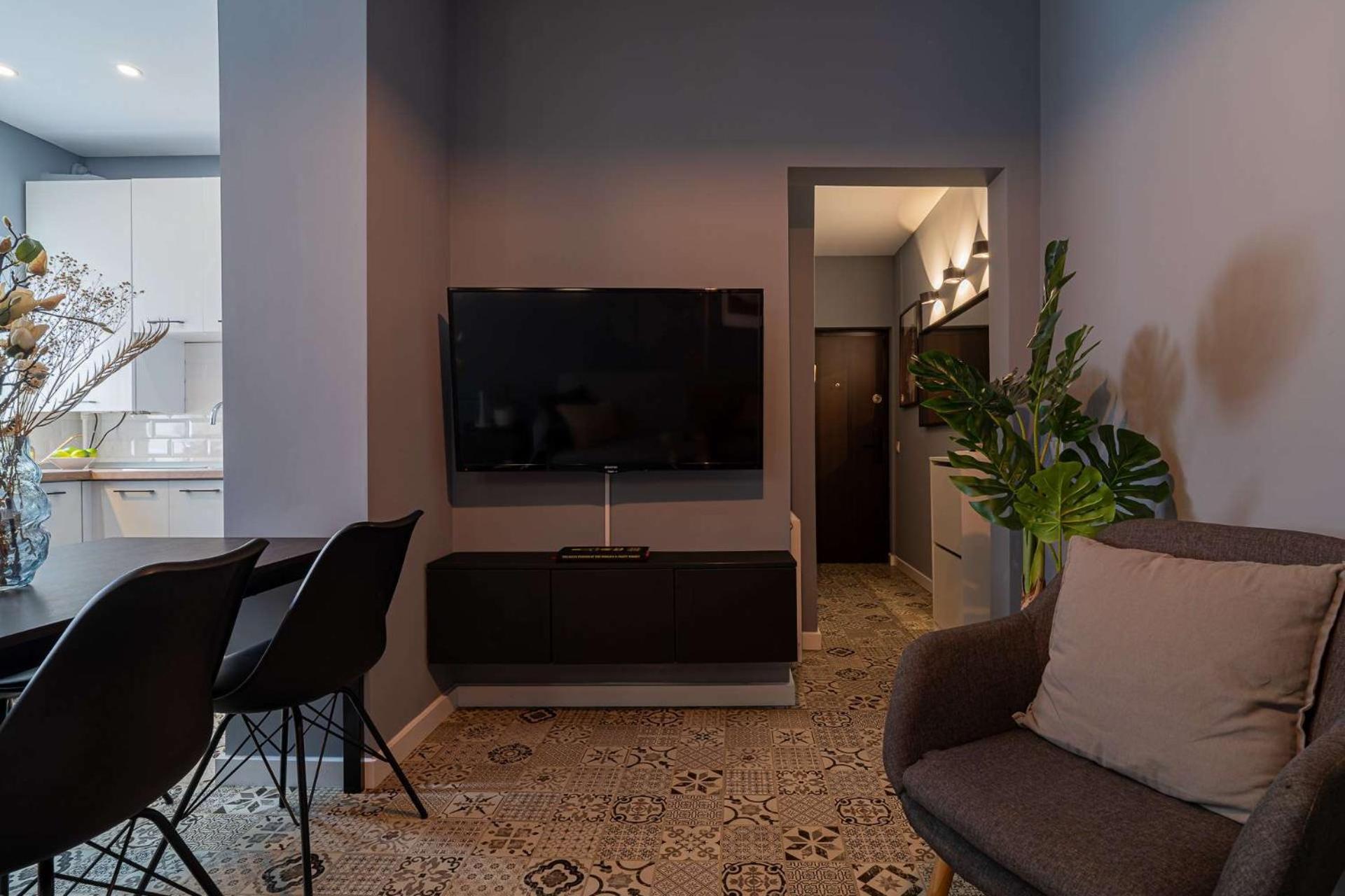 Chic Black & White 2Br Retreat On Dambovitei بوخارست المظهر الخارجي الصورة